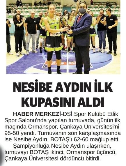 Nesibe Aydın ilk kupasını aldı